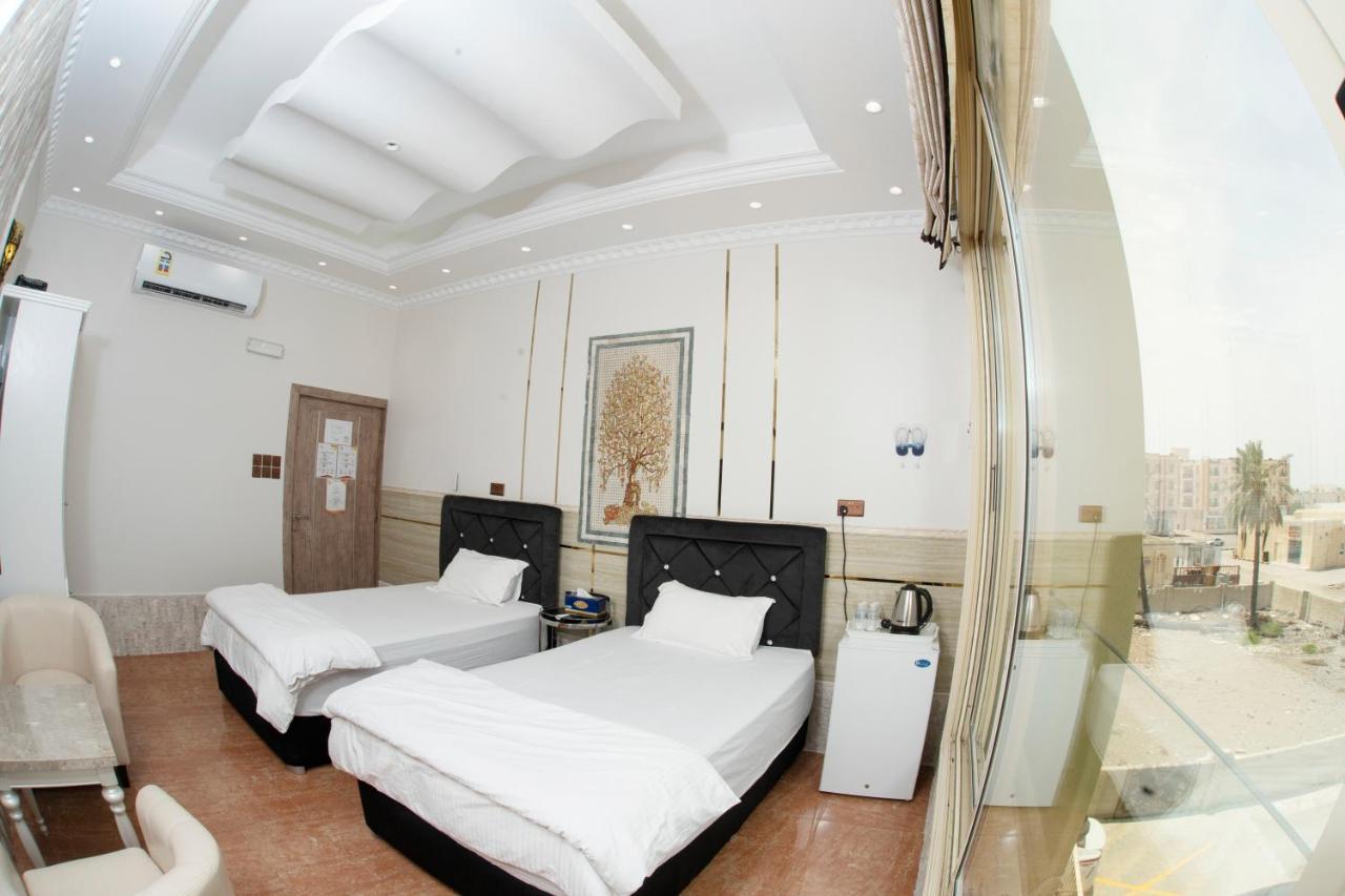 Nhar Accommodation House Сухар Екстериор снимка