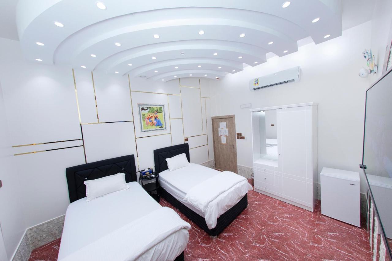 Nhar Accommodation House Сухар Екстериор снимка
