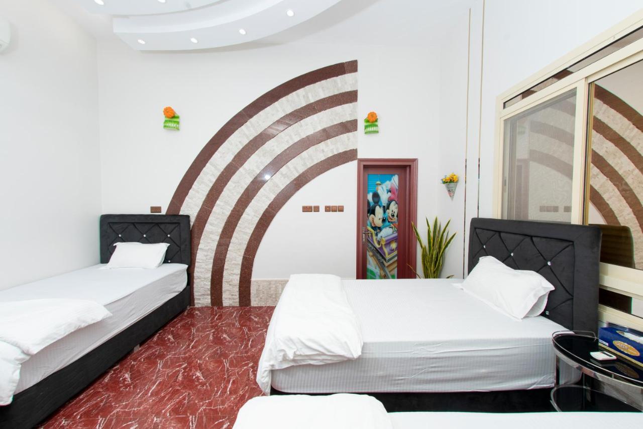 Nhar Accommodation House Сухар Екстериор снимка